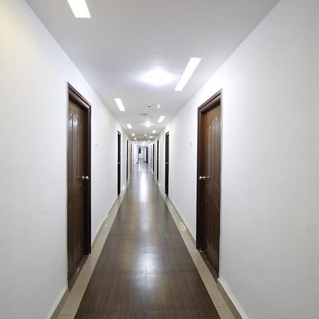 Hotel Mango Leaves Hyderabad Exterior photo